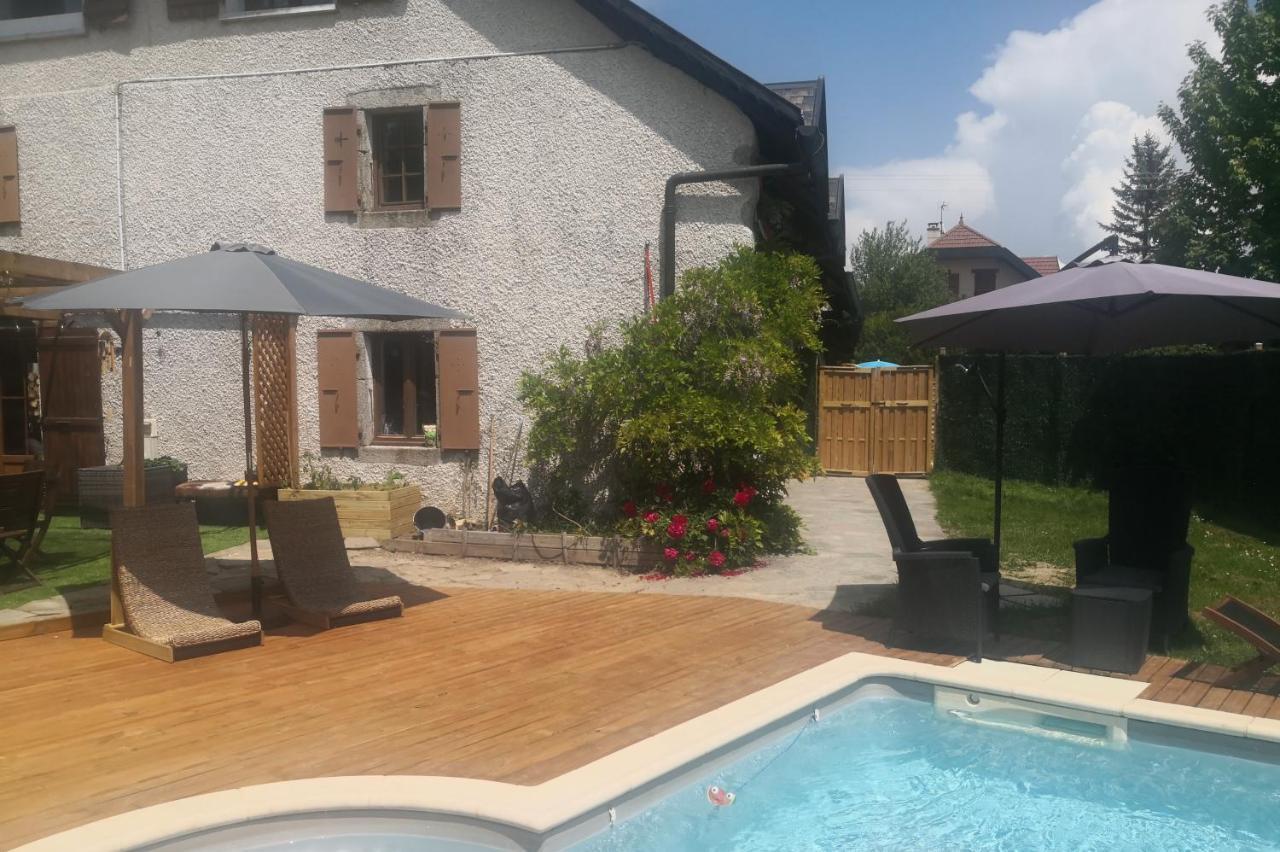 L'Oree Des Bornes-Appartement Avec Piscine Evires Exterior photo
